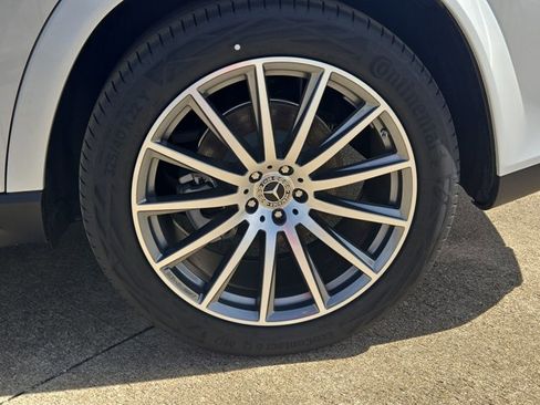 New 2026 Mercedes-Benz GLS 580 GLS 580 image 6