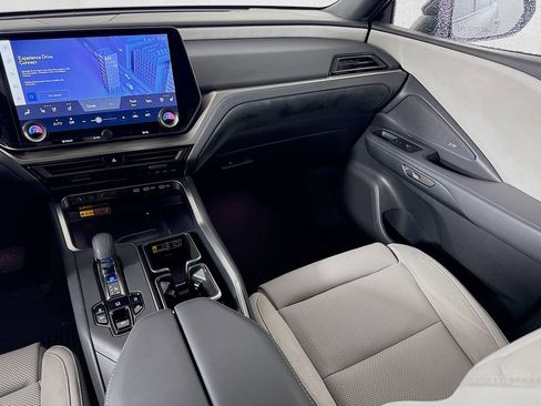 Used 2026 Lexus TX 350 AWD w/ Technology Package image 25