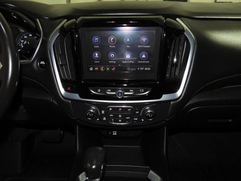 Used 2021 Chevrolet Traverse LT w/ LT Premium Package FWD image 30