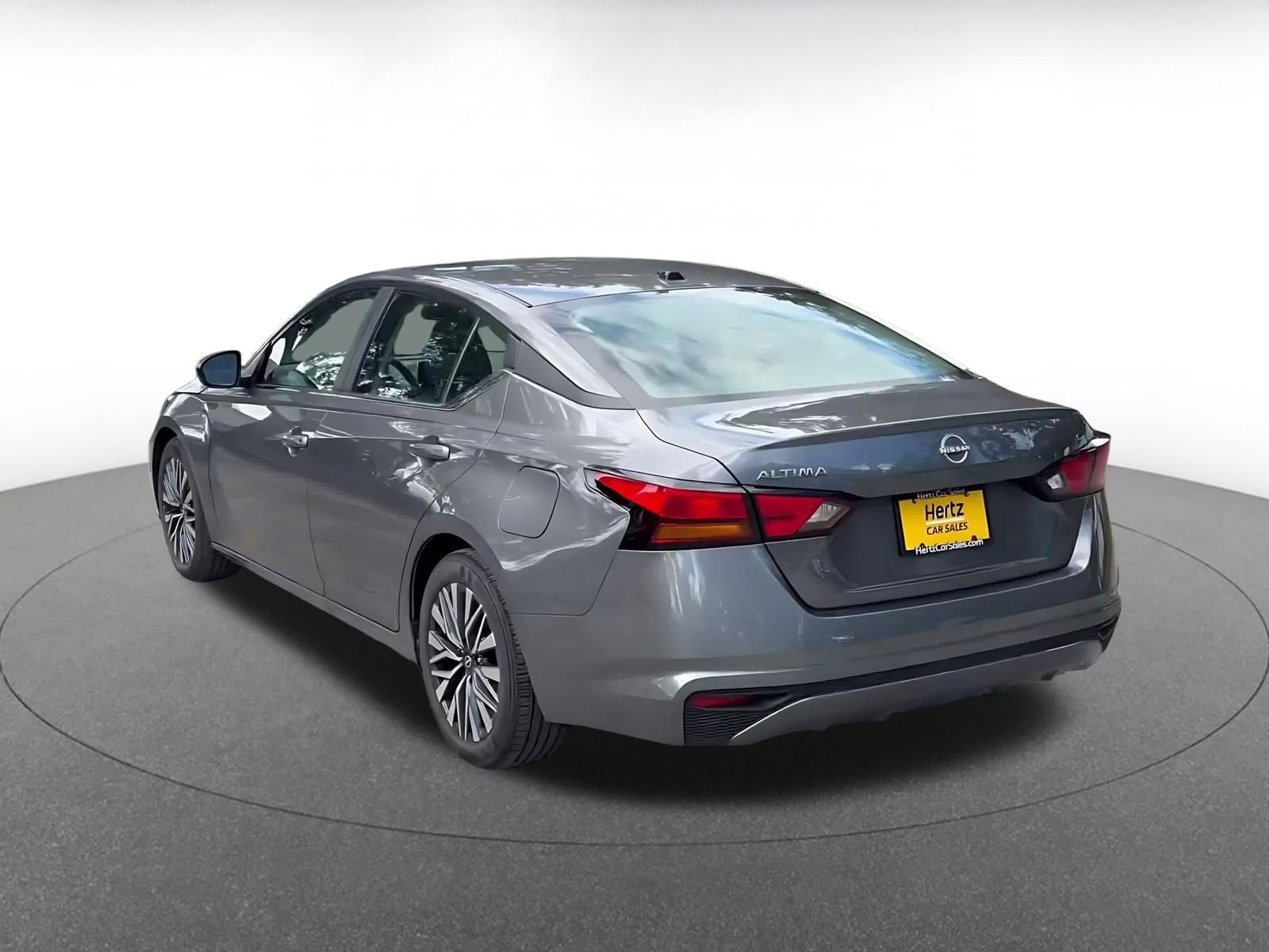 Used 2026 Nissan Altima 2.5 SV FWD image 10