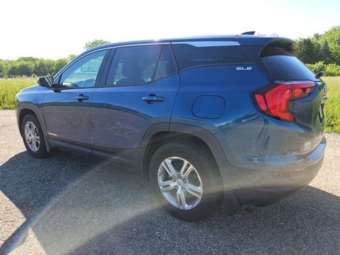 Used 2020 GMC Terrain SLE AWD/4WD image 5