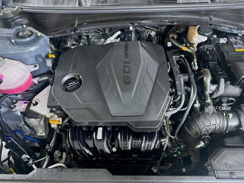 Used 2024 Kia Sportage LX image 31