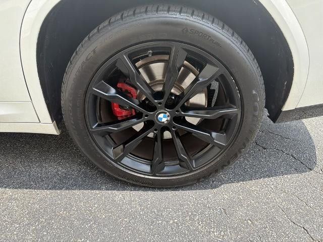 Used 2022 BMW X4 xDrive30i AWD/4WD image 24