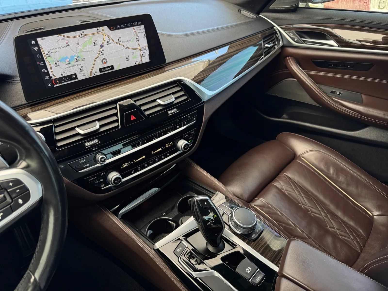 Used 2017 BMW 540i RWD image 31