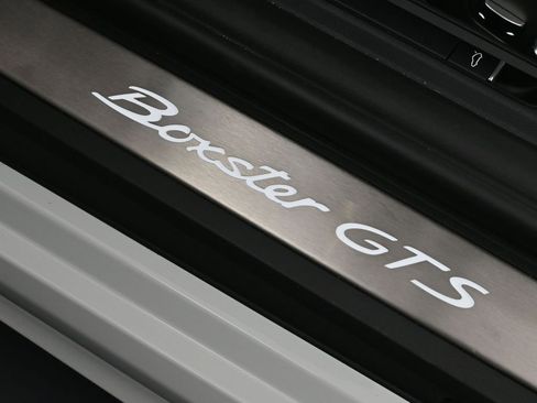 Used 2025 Porsche 718 Boxster GTS image 24