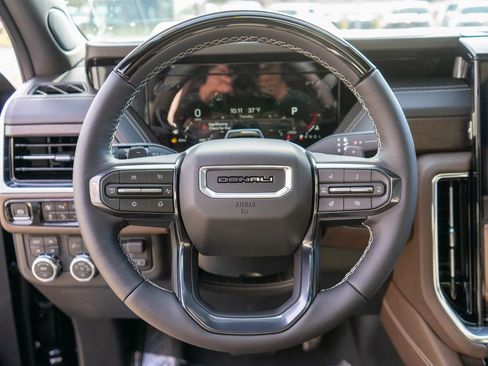 New 2026 GMC Yukon XL Denali Ultimate AWD/4WD image 19