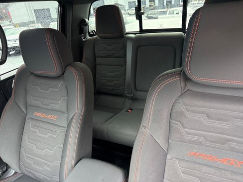 Used 2024 Nissan Frontier PRO-4X w/ Off-Road Protection Package image 29
