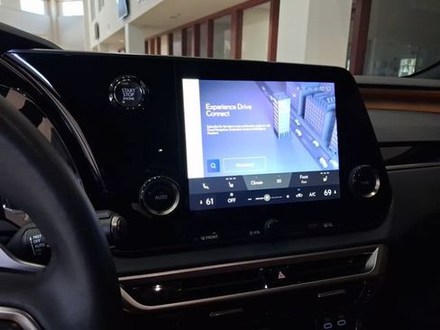 Used 2025 Lexus RX 350 FWD w/ Technology Package image 19