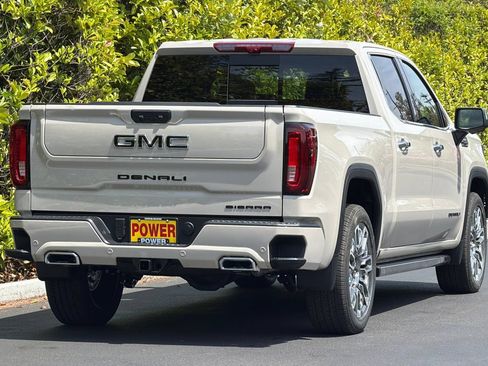 New 2026 GMC Sierra 1500 Denali Ultimate w/ LPO, Black Badging Package AWD/4WD image 4