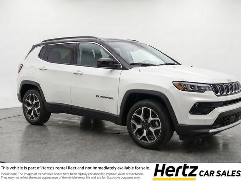 Used 2025 Jeep Compass Limited AWD/4WD image 1