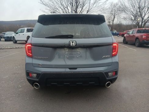 Used 2024 Honda Passport EX-L image 10