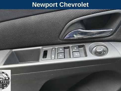 Used 2015 Chevrolet Cruze LTZ w/ Sun, Sound and Sport Package image 12