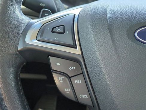 Used 2018 Ford Edge SEL w/ Equipment Group 201A image 25