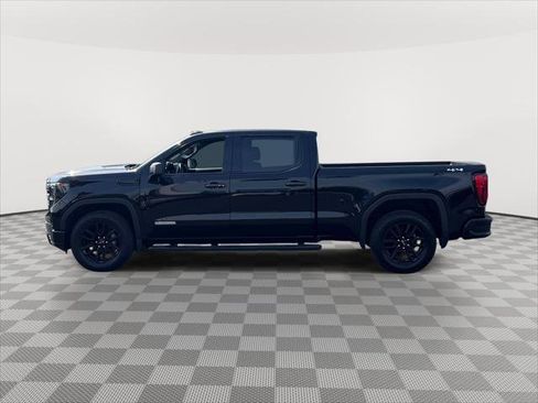 Used 2022 GMC Sierra 1500 Elevation w/ LPO, Elevation Black Package image 4