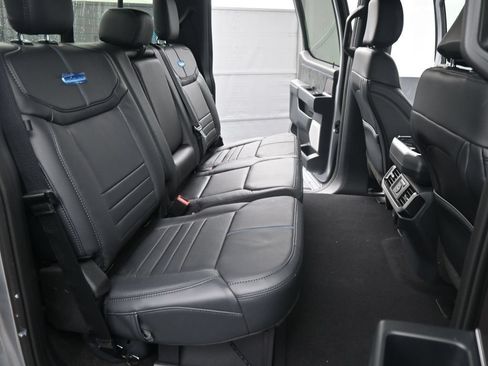 Certified 2025 Ford F150 Platinum w/ Equipment Group 702A High AWD/4WD image 18