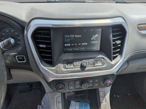 Used 2018 GMC Acadia SLE FWD image 16