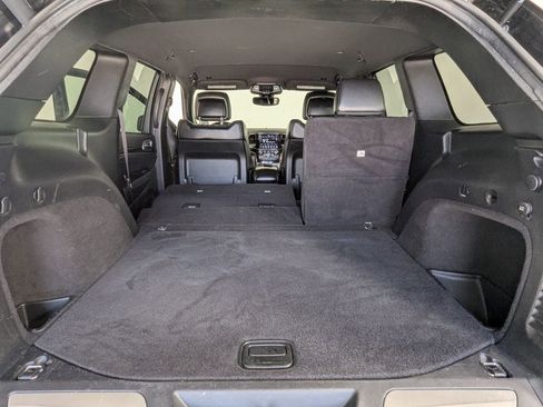 Used 2019 Jeep Grand Cherokee Limited RWD image 28