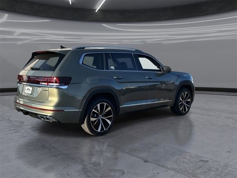New 2026 Volkswagen Atlas SEL Premium R-Line image 5
