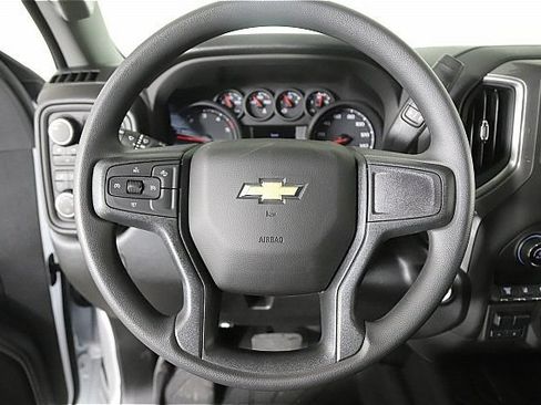 New 2025 Chevrolet Silverado 2500 Custom w/ Custom Value Package AWD/4WD image 15