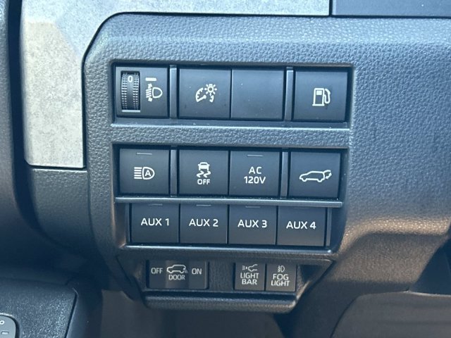 Used 2026 Toyota 4Runner Trailhunter AWD/4WD image 36