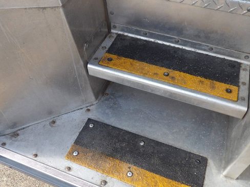 Used 2019 Ford E-450 and Econoline 450 Super Duty image 15