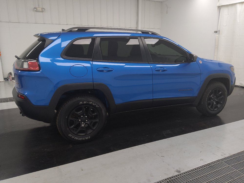 Used 2019 Jeep Cherokee Trailhawk AWD/4WD image 10