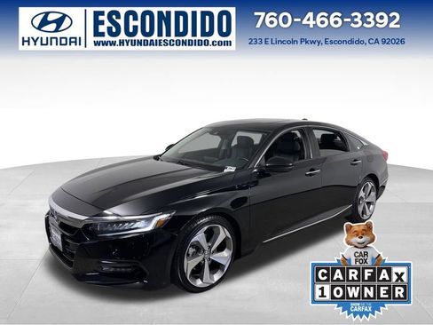 Used 2018 Honda Accord Touring image 1