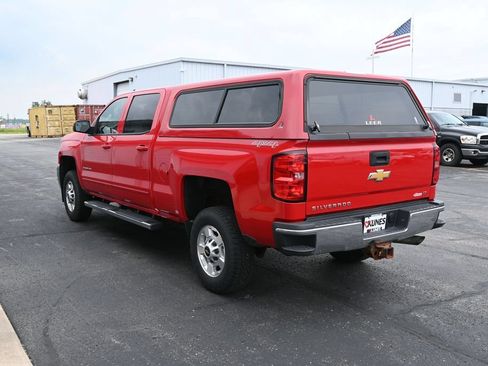 Used 2015 Chevrolet Silverado 2500 LT w/ LT Convenience Package AWD/4WD image 6