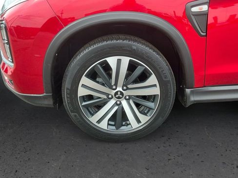 Used 2024 Mitsubishi Outlander Sport LE AWD/4WD image 13