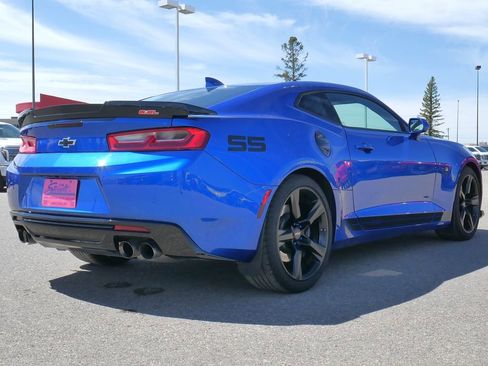 Used 2017 Chevrolet Camaro SS RWD image 11