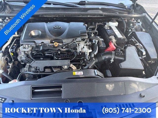 Used 2019 Toyota Camry LE FWD image 25