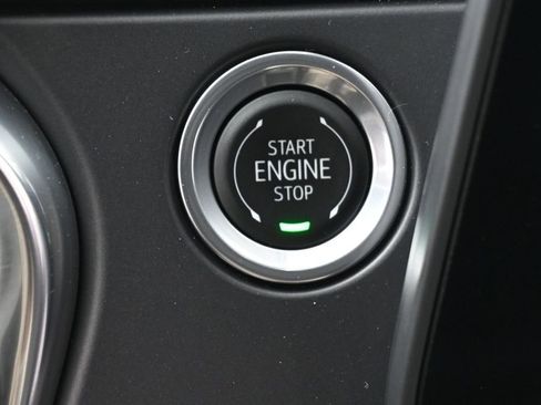 Used 2025 Chevrolet Blazer LT FWD image 19