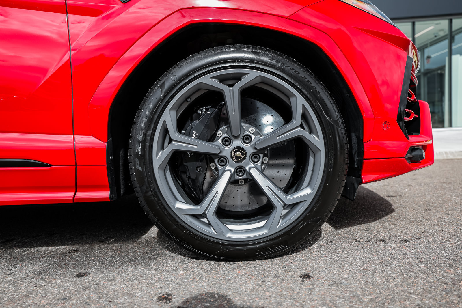 Used 2022 Lamborghini Urus AWD/4WD image 16