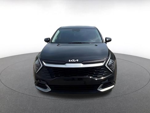 Used 2025 Kia Sportage LX image 5