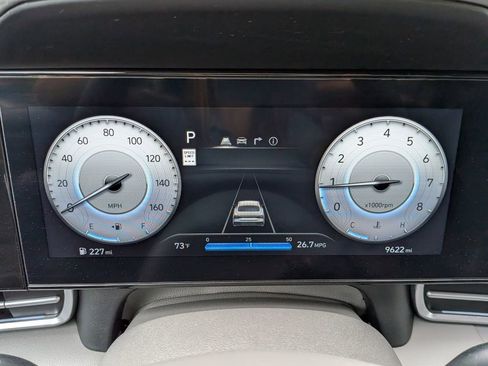 Used 2025 Hyundai Elantra SEL FWD image 28