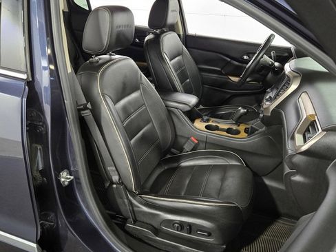 Used 2018 GMC Acadia Denali w/ LPO, Cargo Package image 31