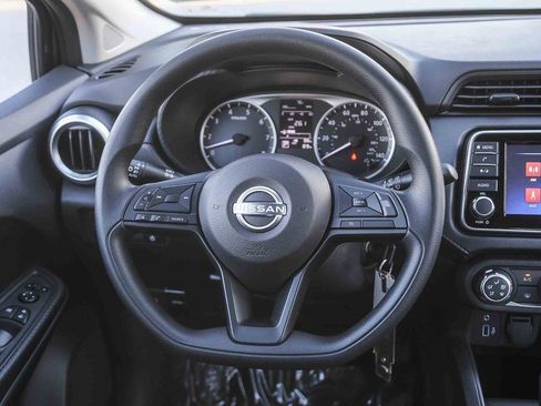 Used 2025 Nissan Versa S w/ Trunk Package image 15