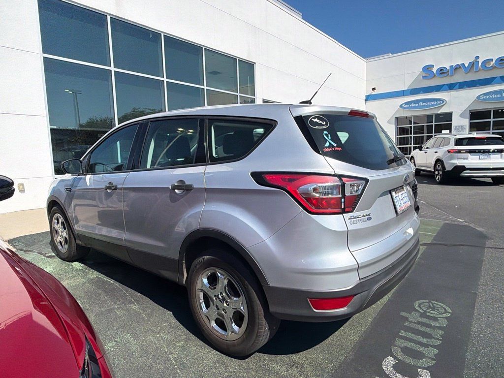 Used 2017 Ford Escape S FWD image 4