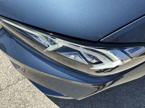 Certified 2025 BMW 330i xDrive 330i xDrive w/ Premium Package image 11