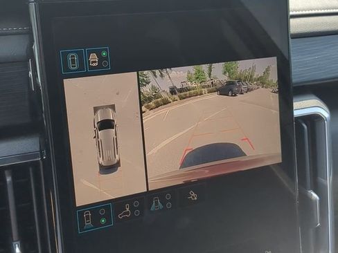 New 2025 GMC Acadia Elevation image 27