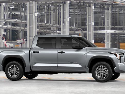 New 2026 Toyota Tundra SR5 AWD/4WD image 15
