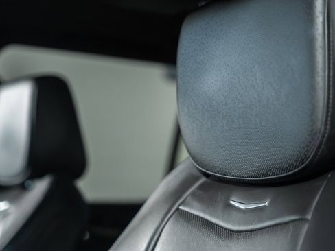 Used 2018 Cadillac Escalade ESV Platinum image 38