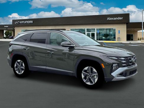 New 2026 Hyundai Tucson SEL FWD image 10