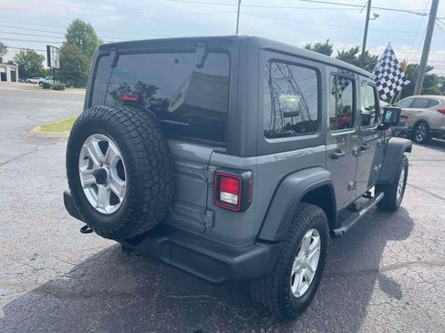 Used 2019 Jeep Wrangler Unlimited Sport S AWD/4WD image 8