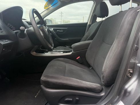 Used 2014 Nissan Altima 2.5 S image 9