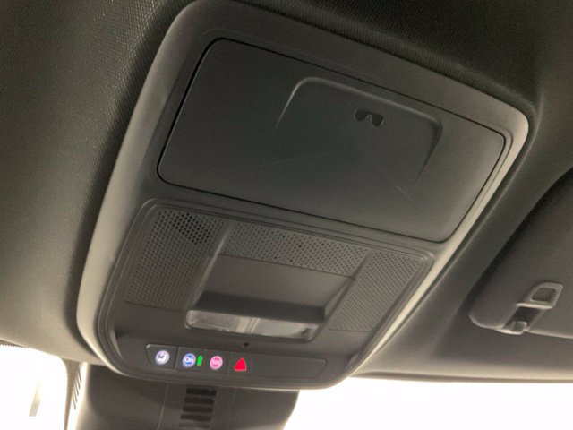 Used 2025 GMC Acadia Elevation w/ Elevation Premium Package FWD image 18