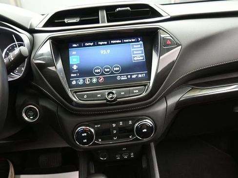 Used 2023 Chevrolet TrailBlazer ACTIV w/ Sun and Liftgate Package image 10