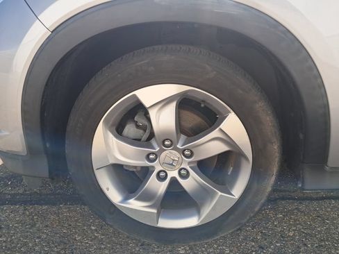 Used 2017 Honda HR-V EX image 31