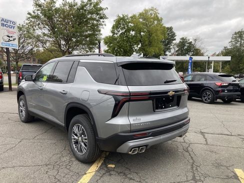 New 2026 Chevrolet Traverse LT w/ Driver Confidence Package image 5