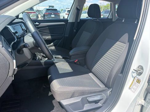 Certified 2024 Volkswagen Jetta S FWD image 7
